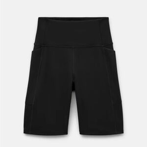Girlfriend Collective Black High-Rise Pocket Bike Short in Large